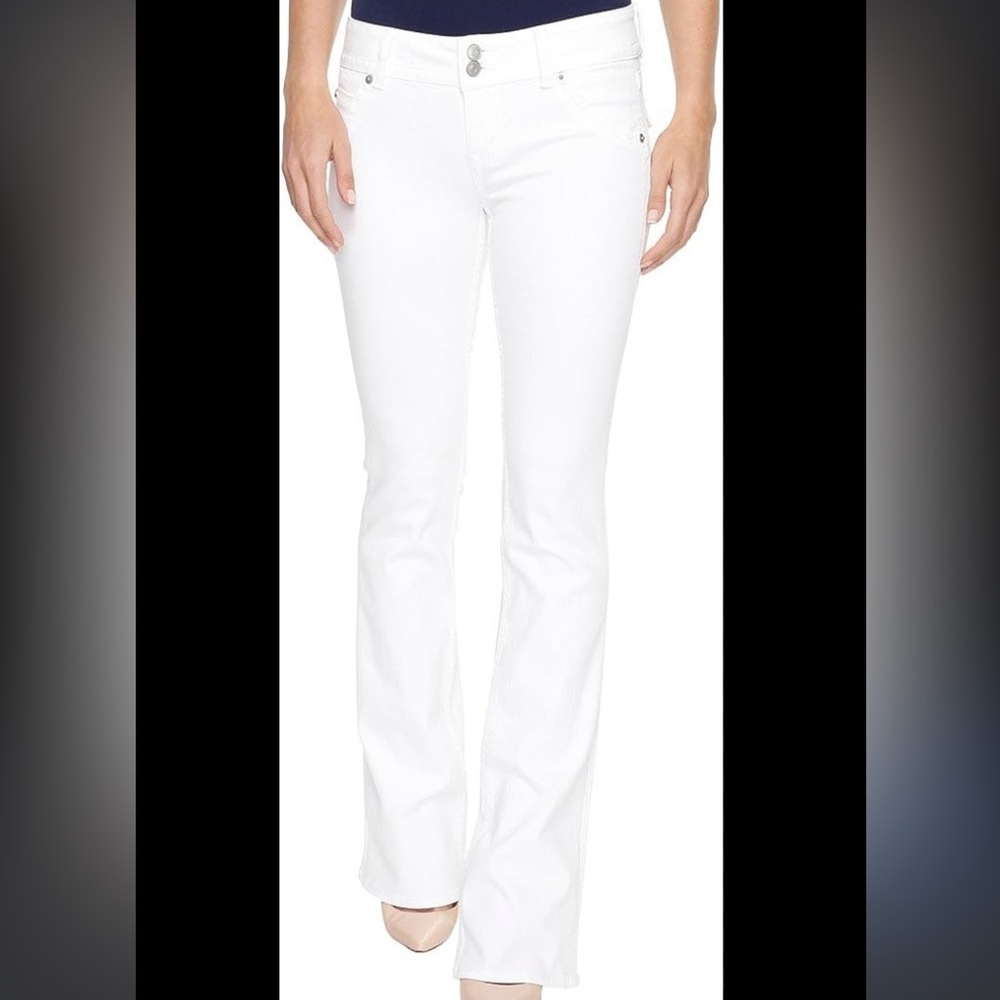 HUDSON Women's Signature Dress Bootcut Full Coverage Flap Pocket White Jean